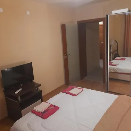 Apartament иглика *